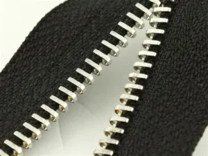 zipper teeth